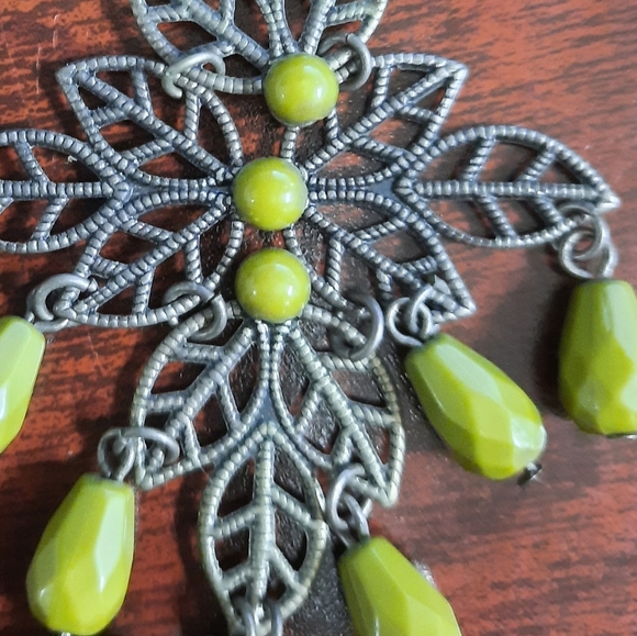 Vintage Green and Pewter Color Chandelier Earrings - Picture 2 of 3
